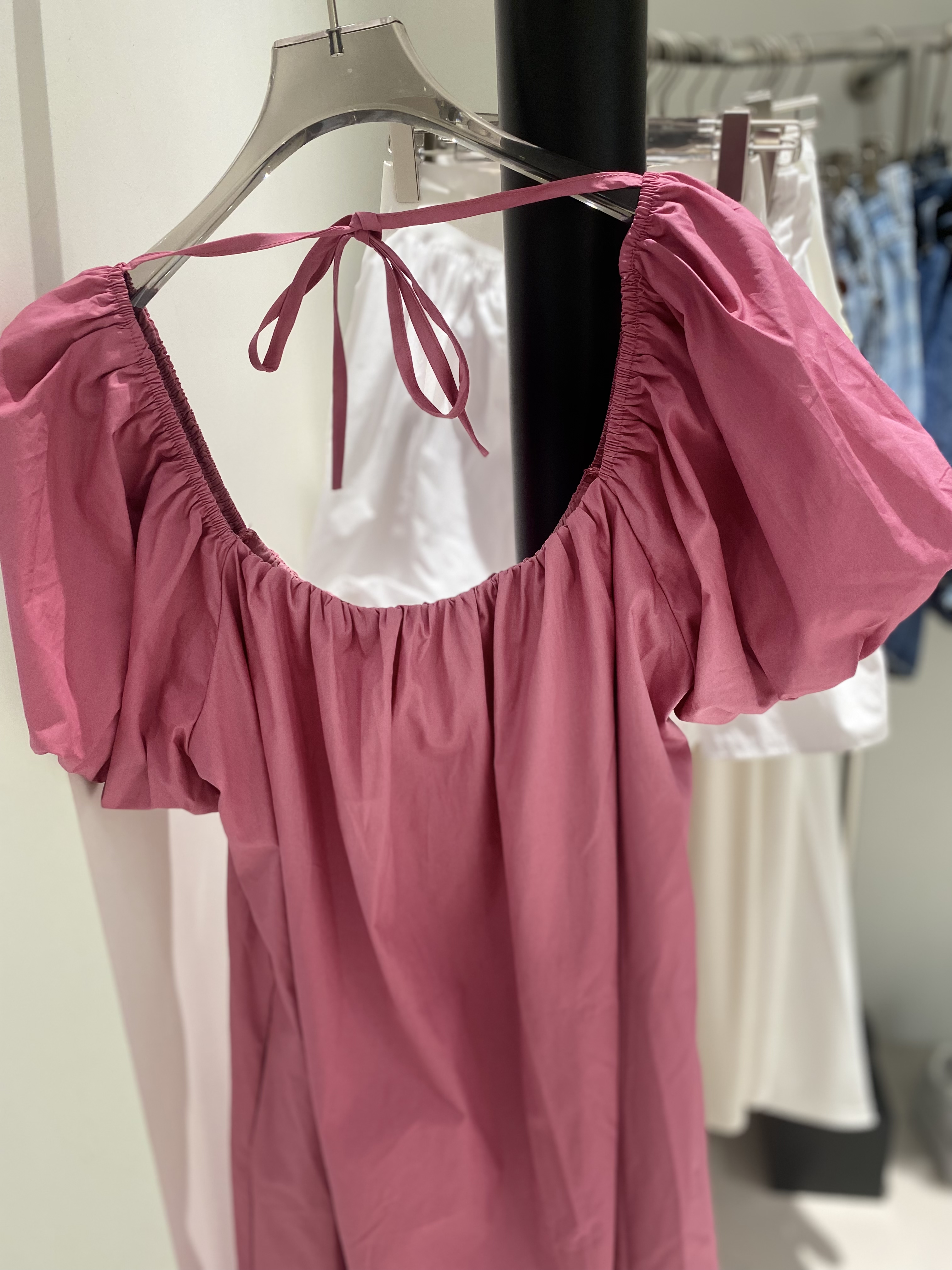 韩国泡泡袖连衣裙