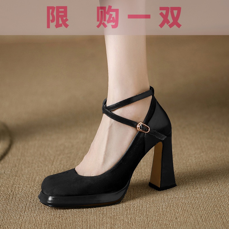 红蜻蜓牌黑色法式复古高跟鞋女粗跟婚鞋玛丽珍2023新款交叉带方潮