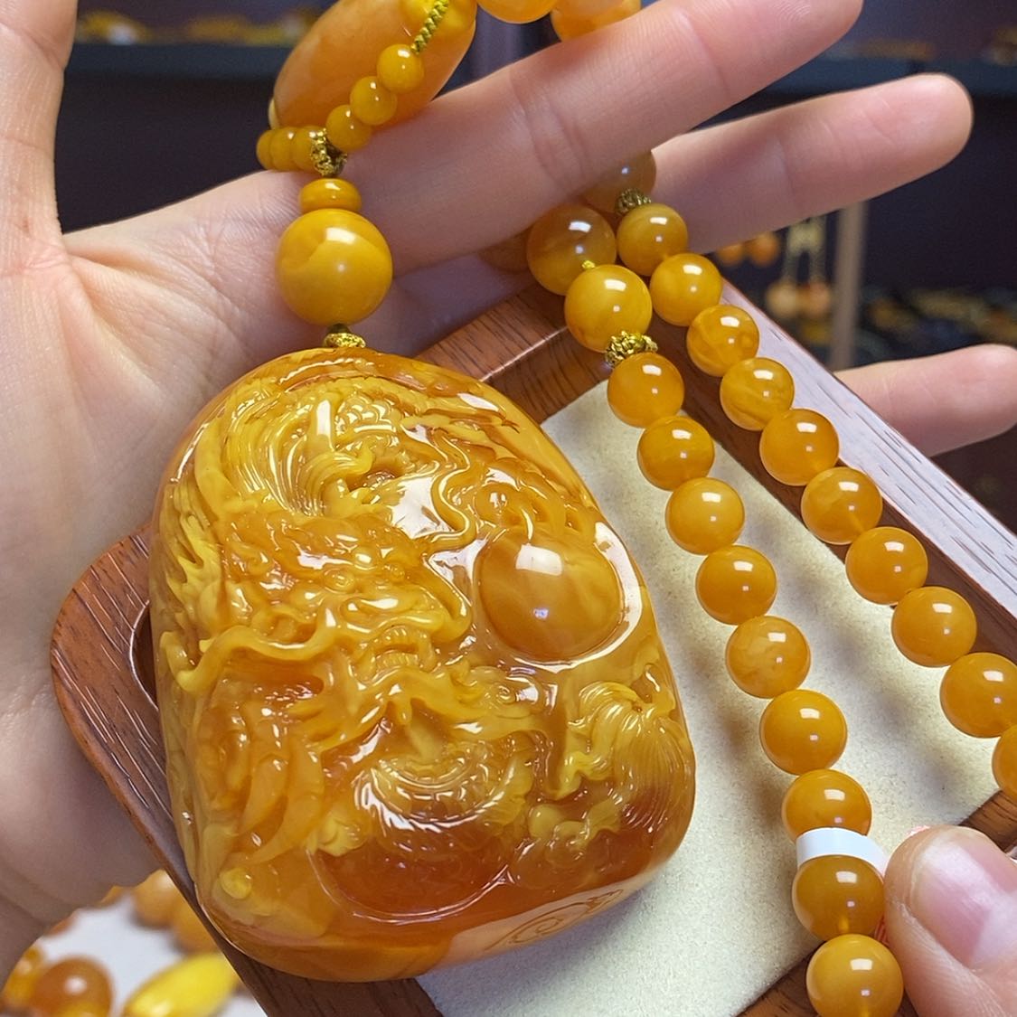 【闪购商品】蜜蜡颈饰未镶嵌T****G