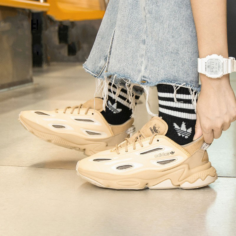 【推荐】阿迪达斯女休闲鞋运动低帮户外减震OZWEEGO CELOX W 7280