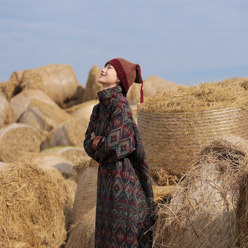 秋冬色织民族风长袍针织长款连衣裙高领加厚保暖慢慢变蓝原创荼