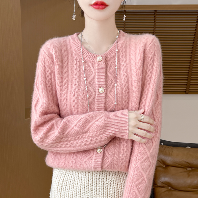 2024年新款秋冬加厚圆领麻花纯色开衫针织短款外套女时尚休闲