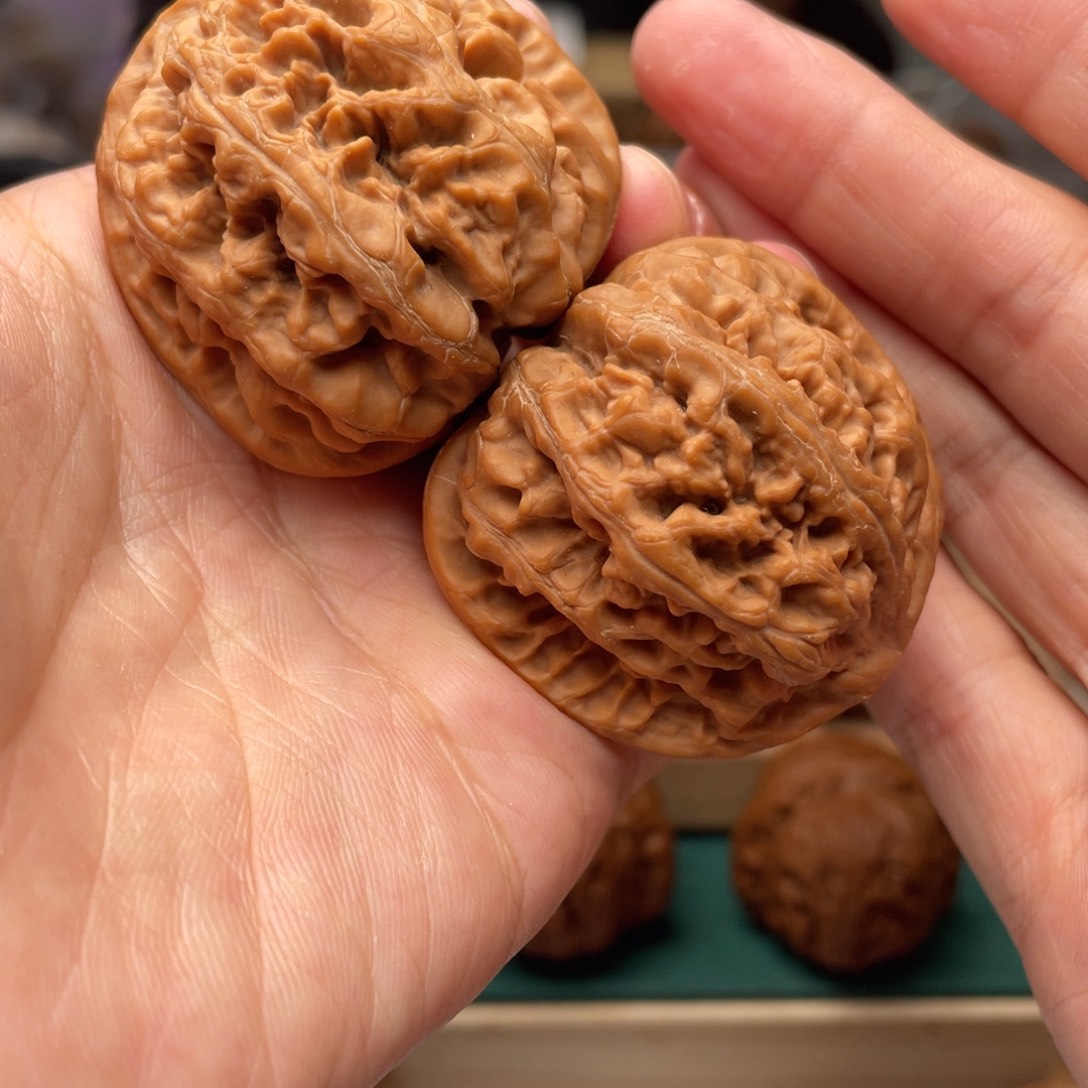 文玩核桃吊坠正***道43粗筋