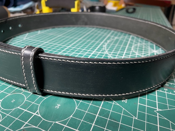 手工蜡线缝制法斩双波浪线迹