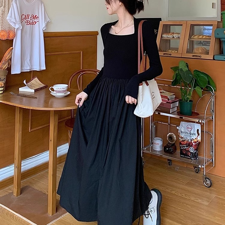 气质显瘦赫本风长裙法式小个子连衣裙长袖针织裙子方领黑色裙子