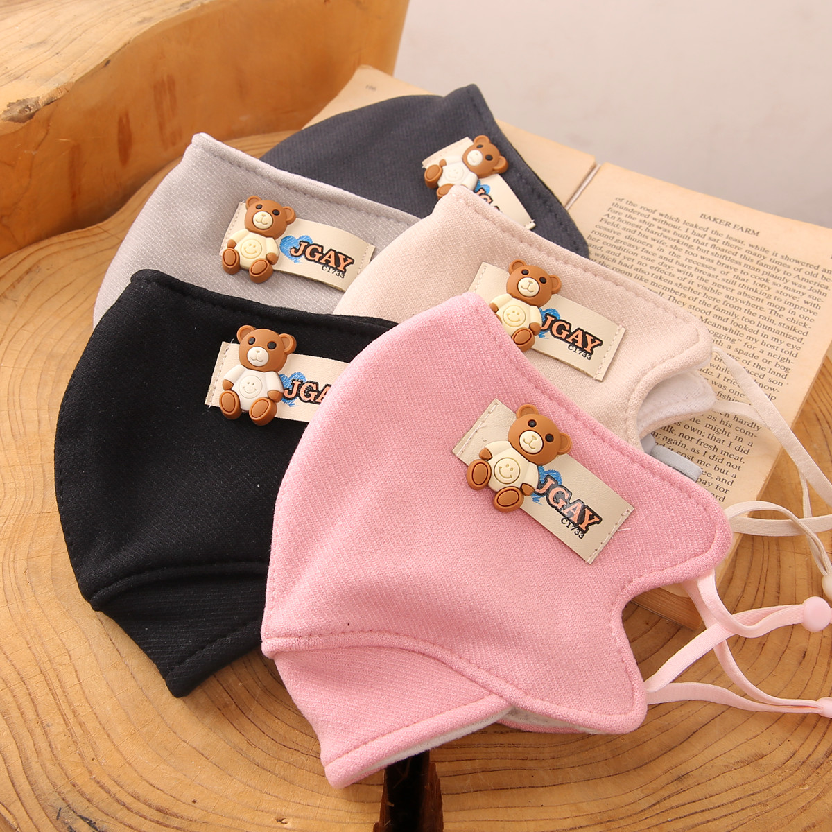 东北哈尔滨儿童口罩冬天加厚加绒卡通小熊防寒防风透气男童女小孩