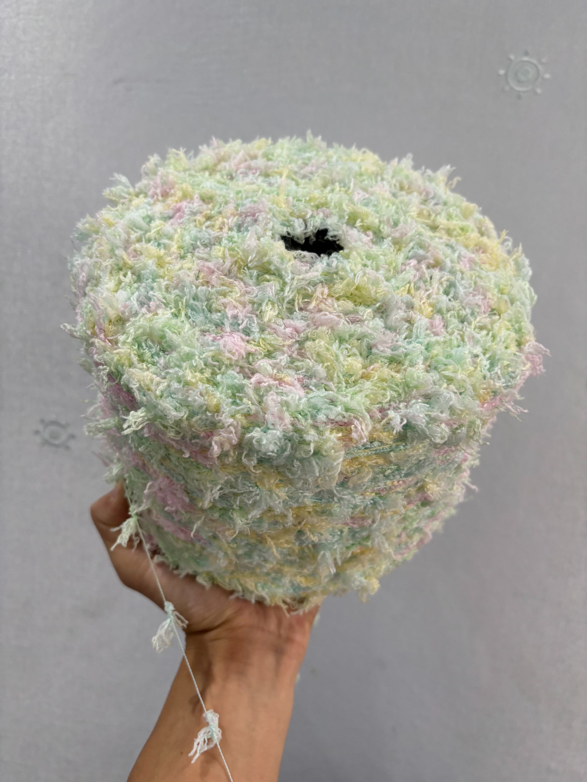 精美各种特种纱线筒线手工编织