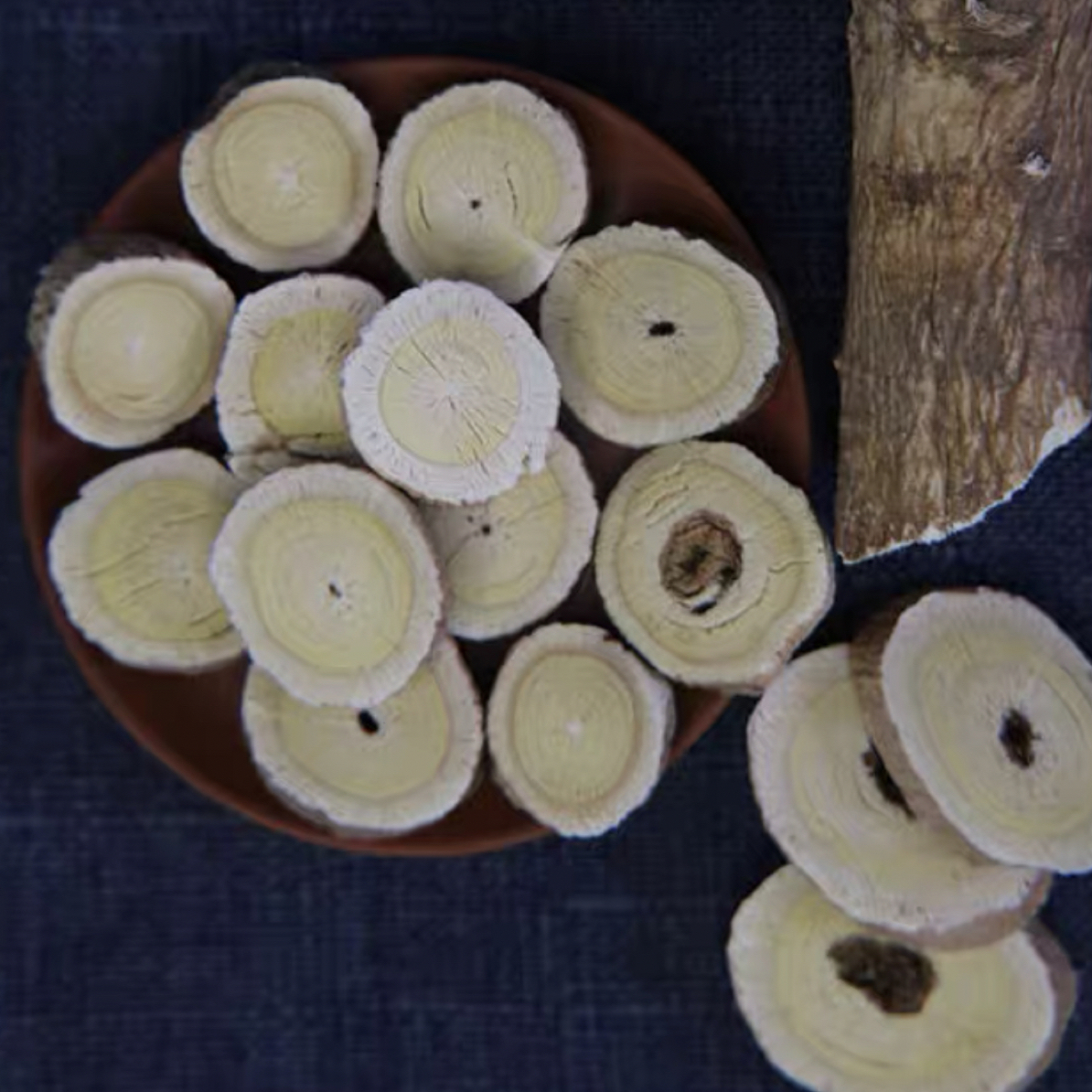 长白山野生大颗粒黄芪