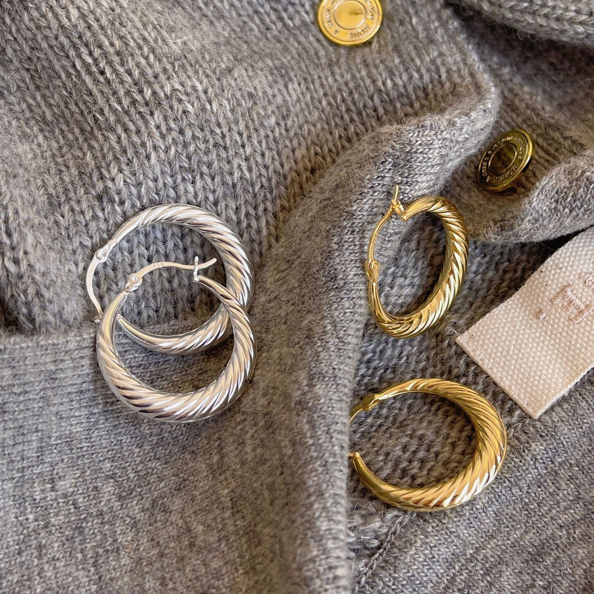 925银耳饰 【波纹耳圈】小众纹理感韩风INS极简耳环耳扣秋冬新款