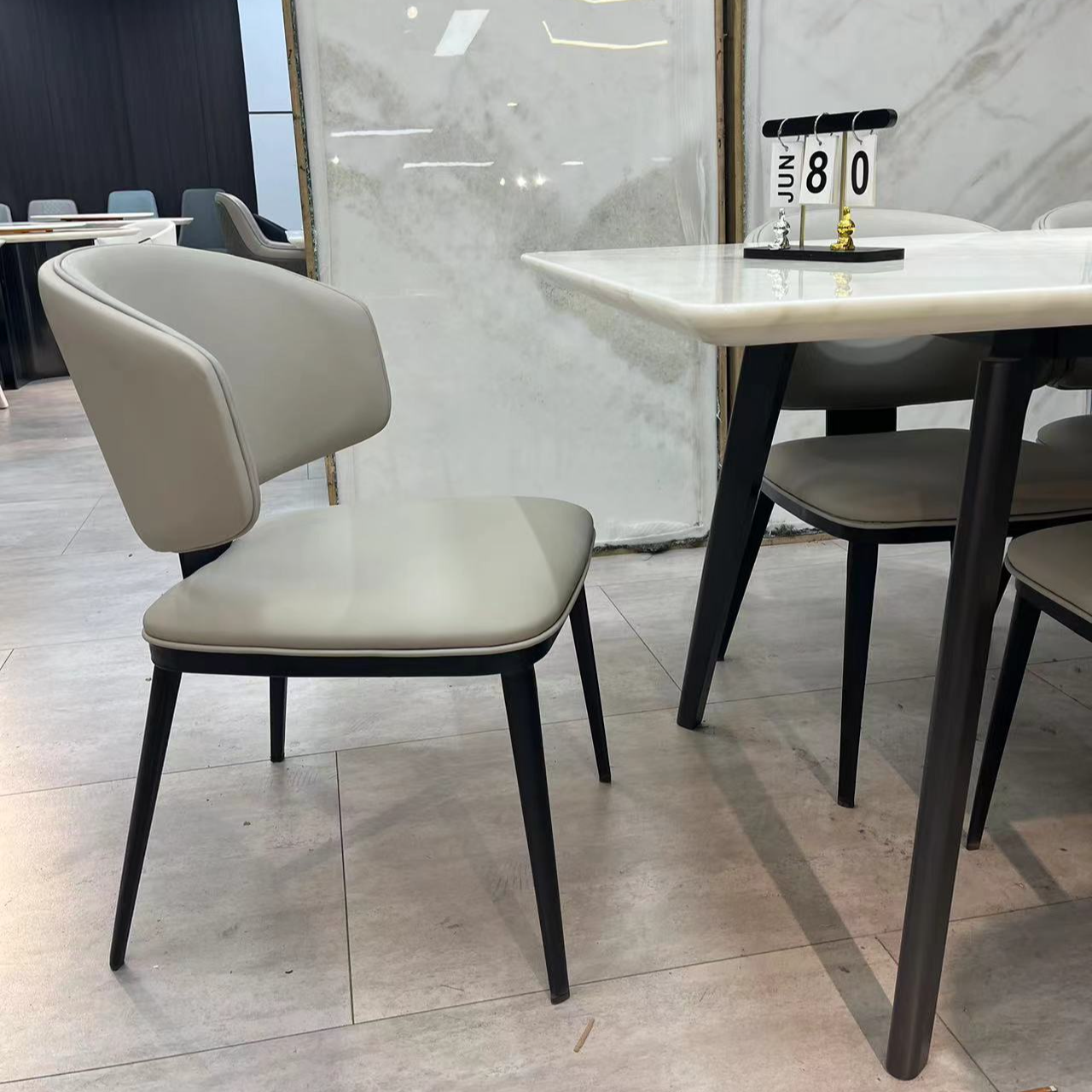 新款808椅子 轻奢简约大小户型别墅家用凳子网红咖啡厅餐桌餐椅