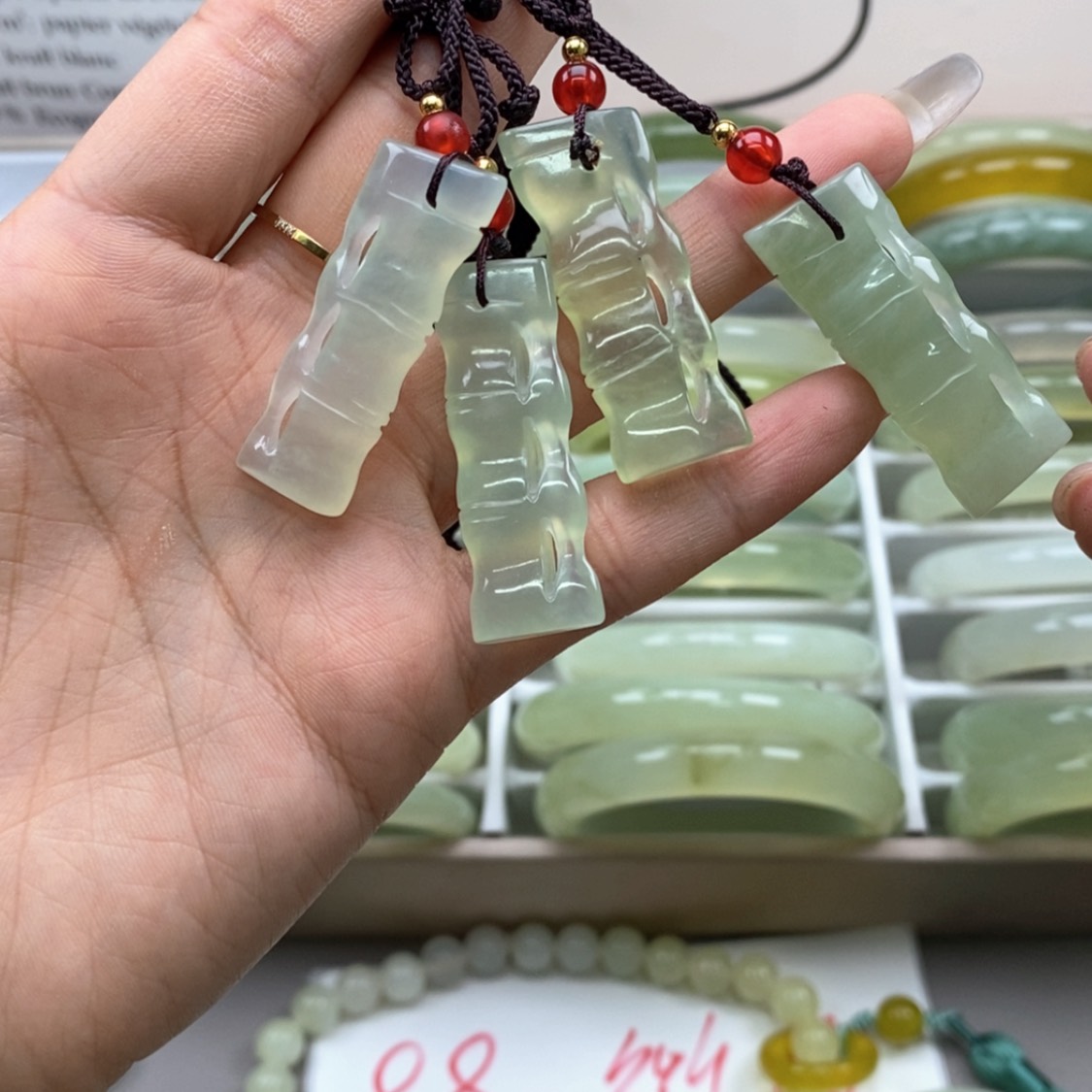 【闪购商品】岫玉手镯未镶嵌