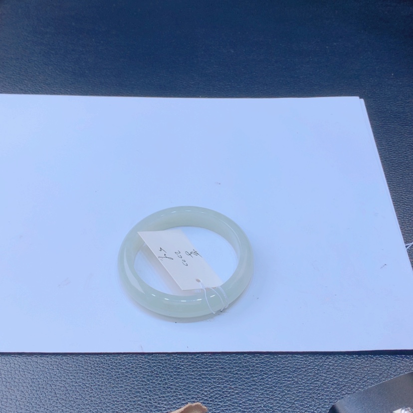 【闪购商品】翡翠手镯未镶嵌《****品