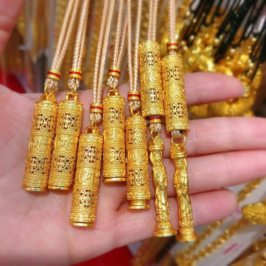 铜合金布艺吊坠 守护神项链男女同款金色圆形镂空观音菩萨吊坠