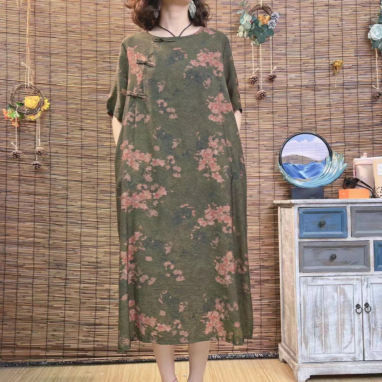 5672均码新款单排扣口袋款A字版印花长款大摆连衣裙时尚文艺复古