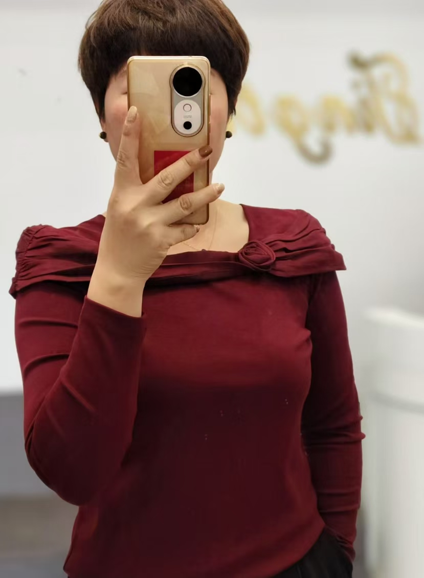 韩版秋季荷叶领花朵设计时尚长袖上衣2-8197气质百搭/长58厘米