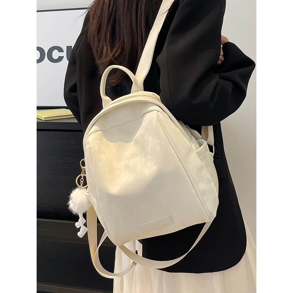 双肩包2025新款潮女通勤大容量旅游旅行背包女士大学生书包上班族