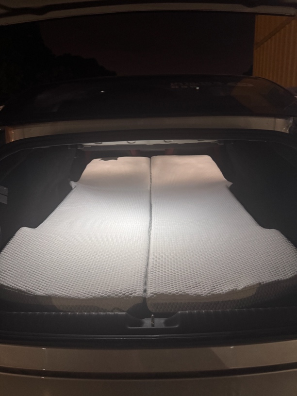 小鹏P7后排车载双面床垫折叠非充气后备箱睡觉神器户外睡垫透气