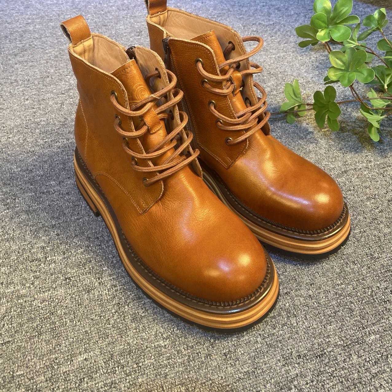 2024年新款时尚潮流休闲真皮男士马丁靴30816