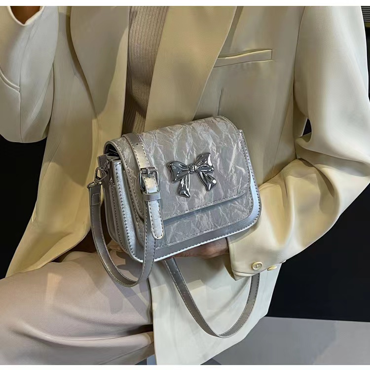 【贵妃】q651 蛇年新款新款高级质感百搭单肩斜挎包小众