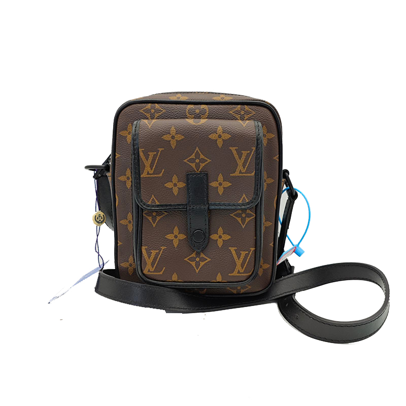 95新 LouisVuitton/路易威登 christopher男士手机相机包单肩斜跨