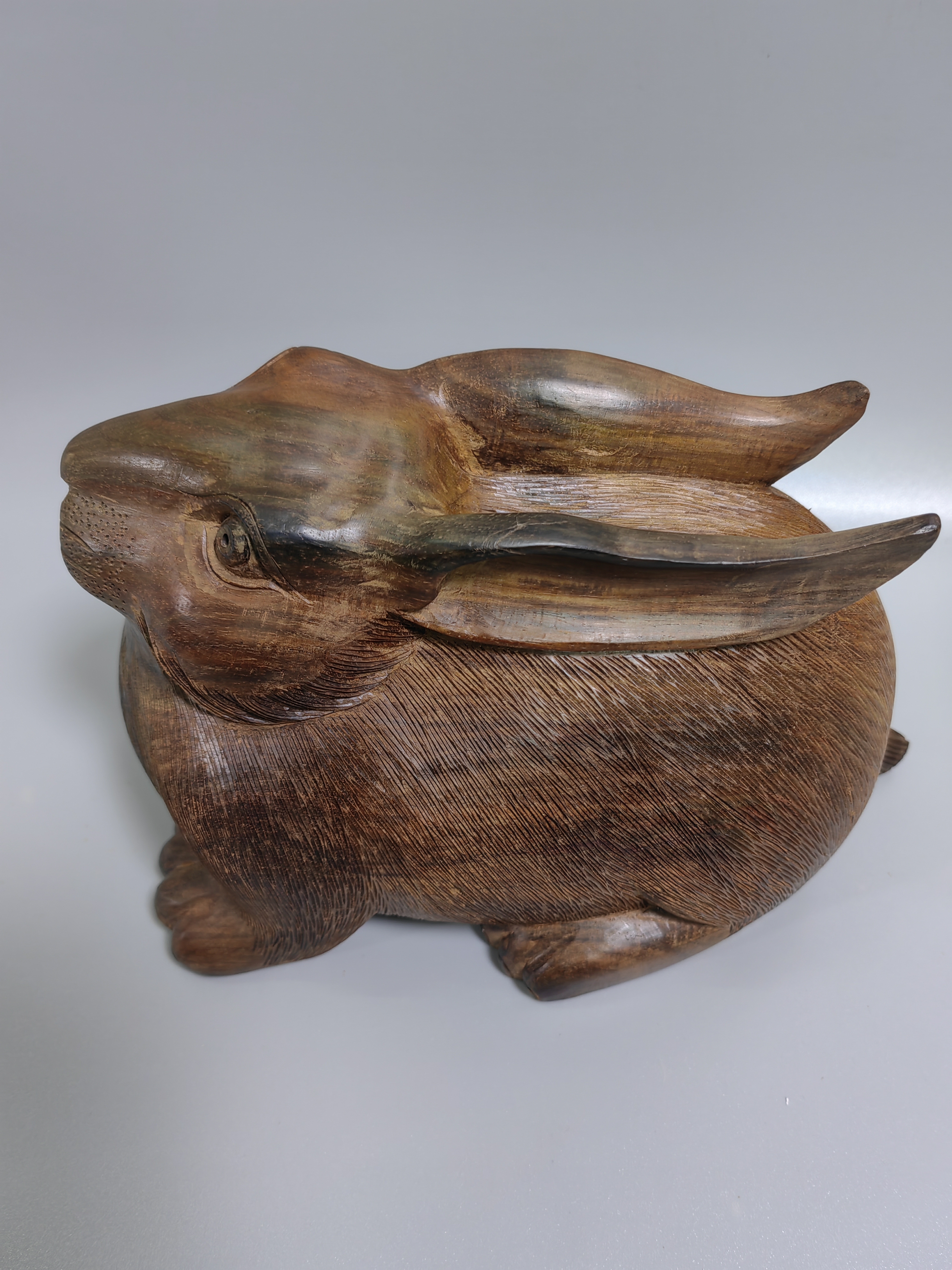 兔红木摆件木雕刻桌面博古架摆件一个长20.5宽14高13