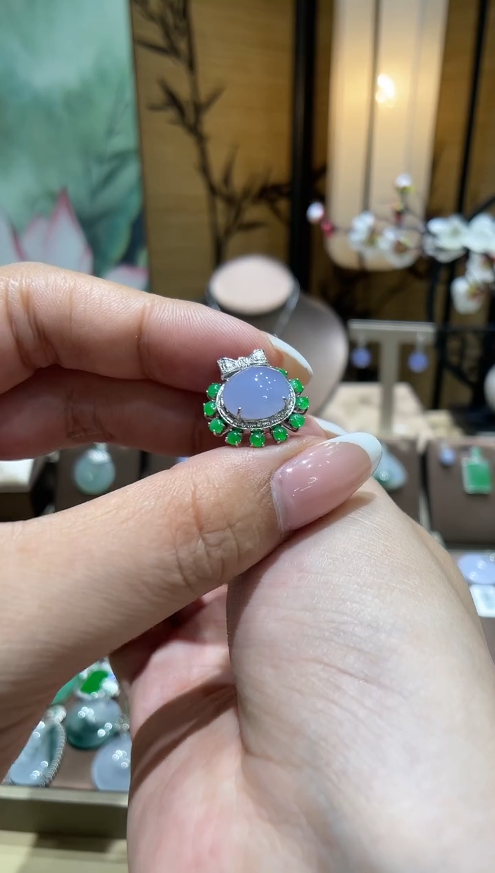 【闪购商品】翡翠吊坠(不含链)18K金镶嵌冰紫蛋面48小时鉴赏期