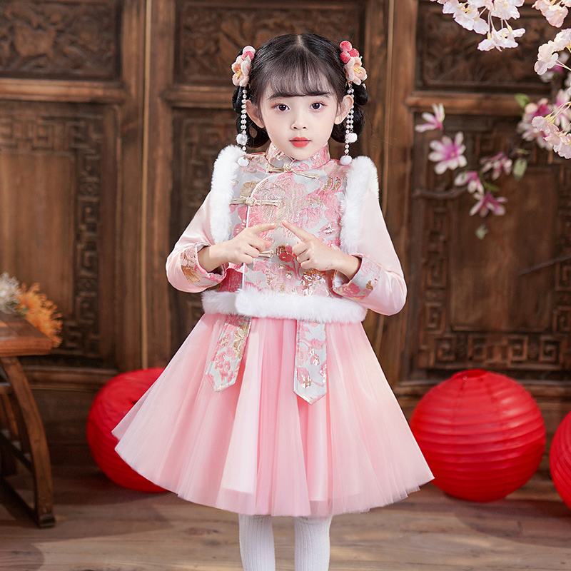 汉服女童冬款加厚套装裙女宝宝过年拜年服儿童2024新款国风公主裙