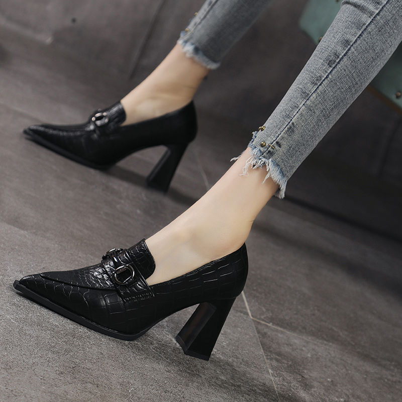 红蜻蜓牌2023春秋季新款百搭英伦风石头纹尖头高跟鞋女粗跟真皮单