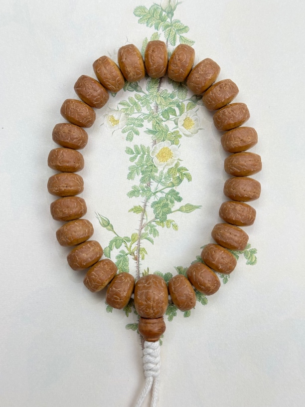 尼泊尔13mm纯手工精工打磨藏式薄切凤眼菩提手串