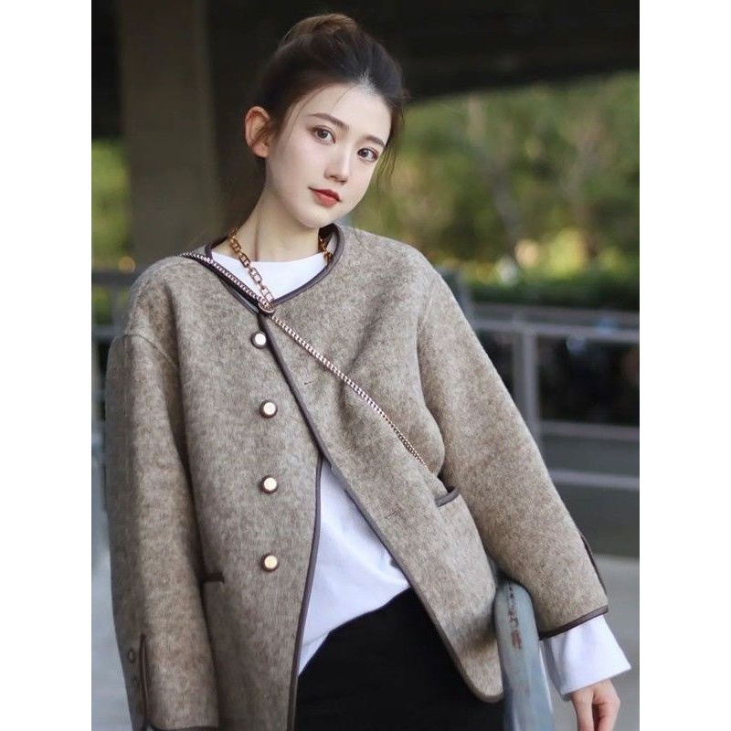 小香风女外套新款春秋韩版小个子复古港味高级范显瘦保暖短外套女