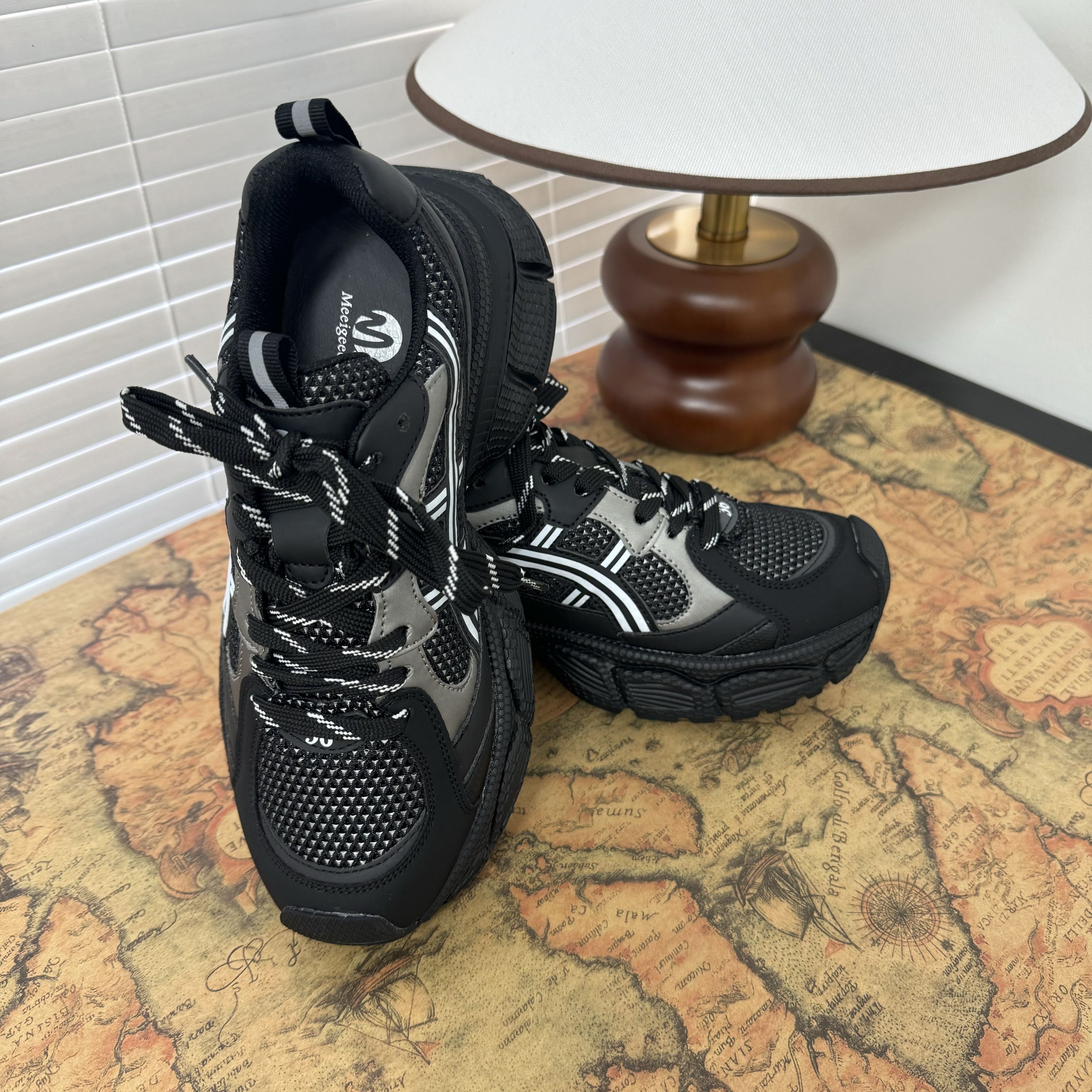 【JOEY】新品时尚透气登山鞋厚底增高百搭老爹鞋休闲跑步鞋 8-18