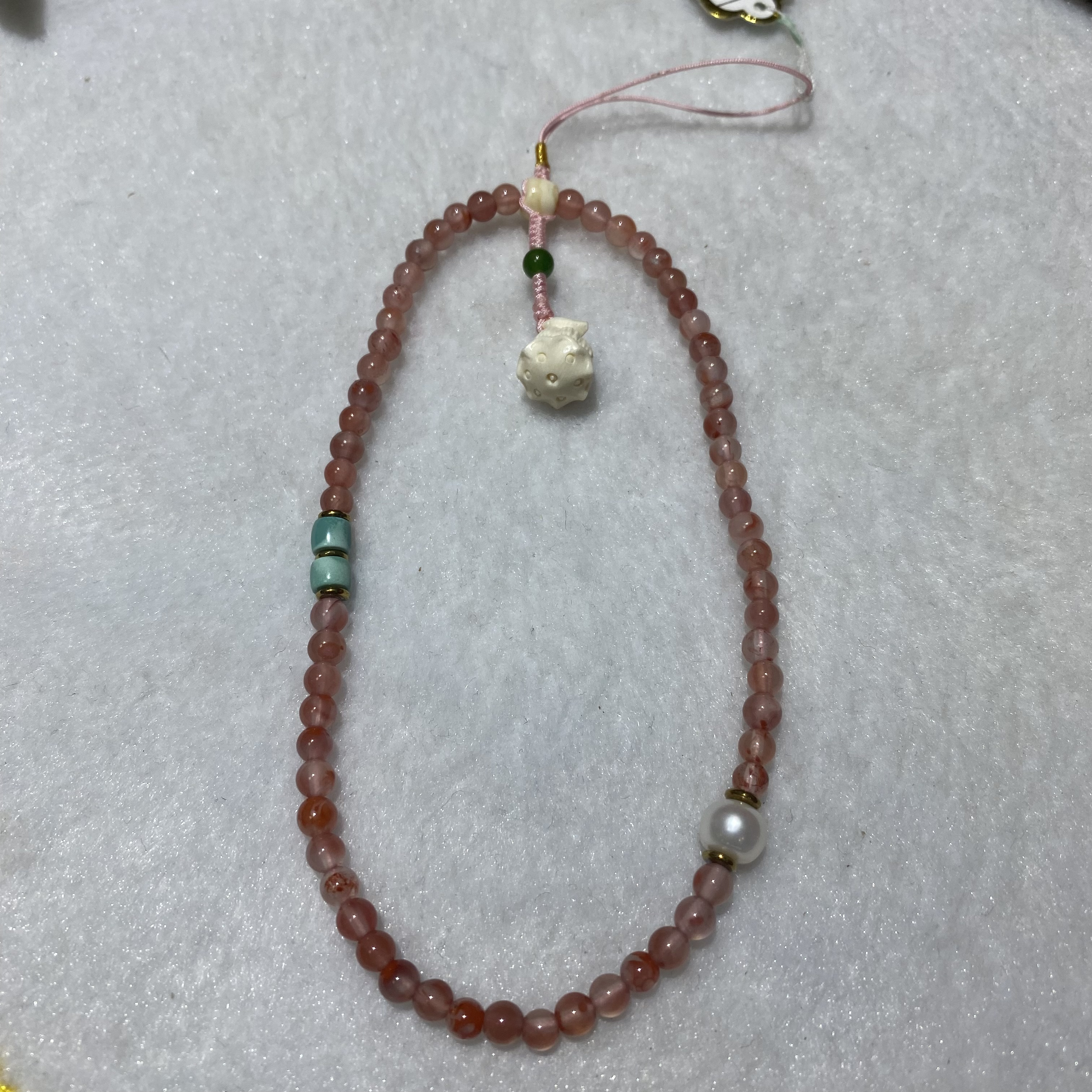 精品冰飘南红手机链