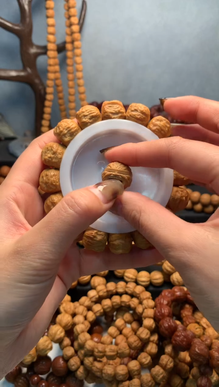 【闪购商品】文玩核桃吊坠16+大