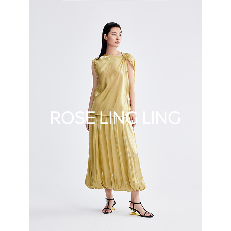 RoseLingLing海岛人鱼姬 日本定制渐变水泽面料异型领背心/云朵裙