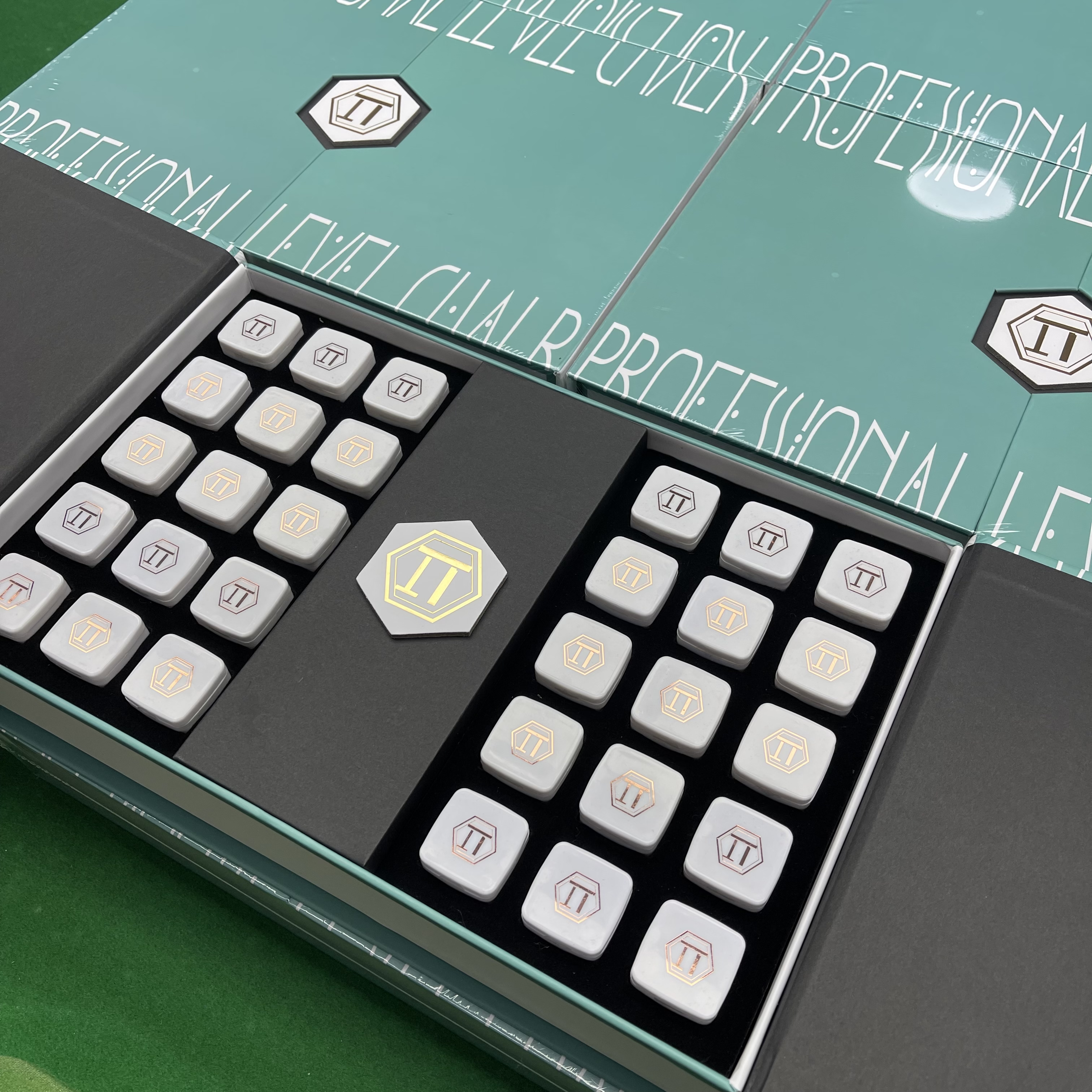 π巧克粉楚秉杰郑宇伯同款无所畏惧自成一π