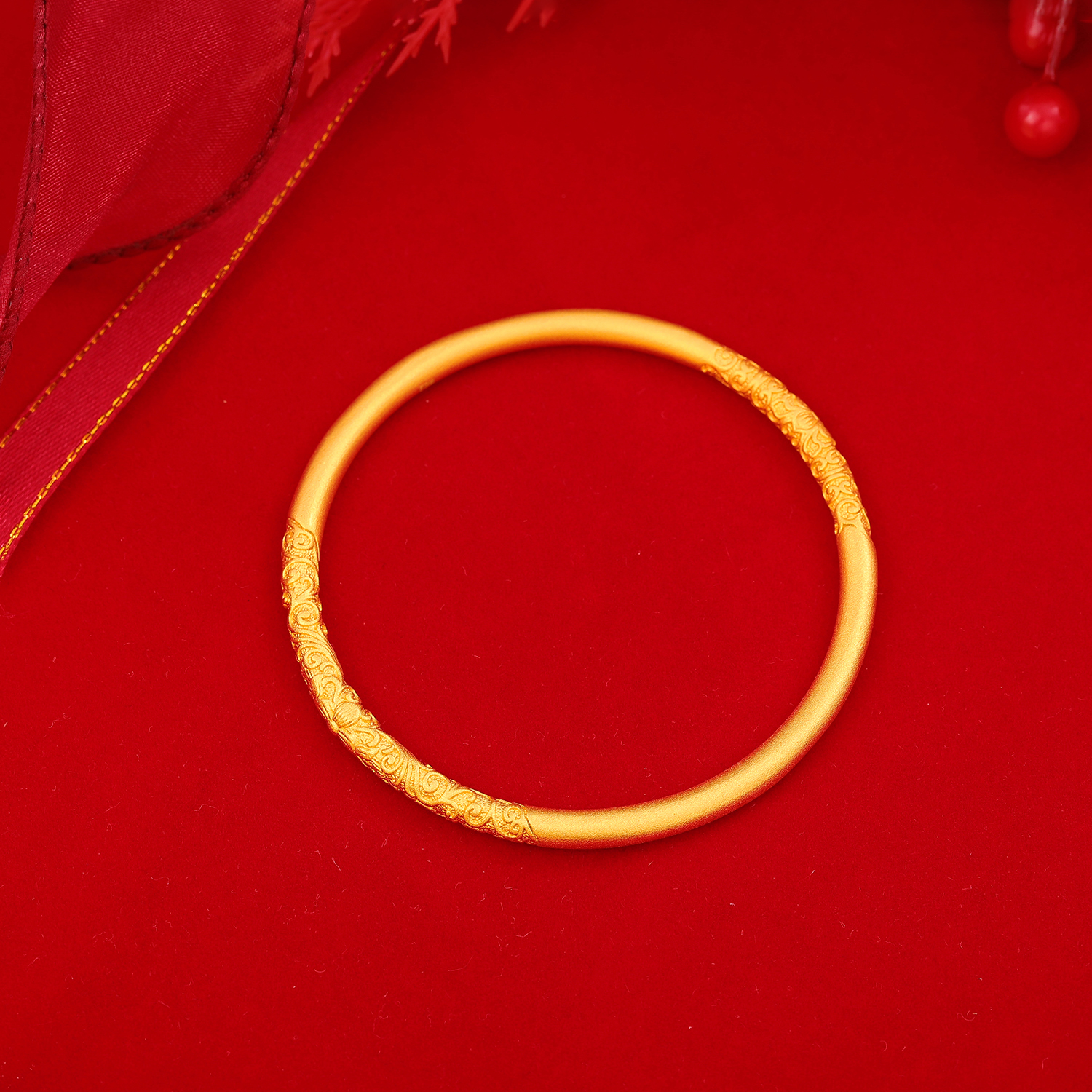 足银手镯 【鑫品】-足银金色时尚经典卷草纹手镯