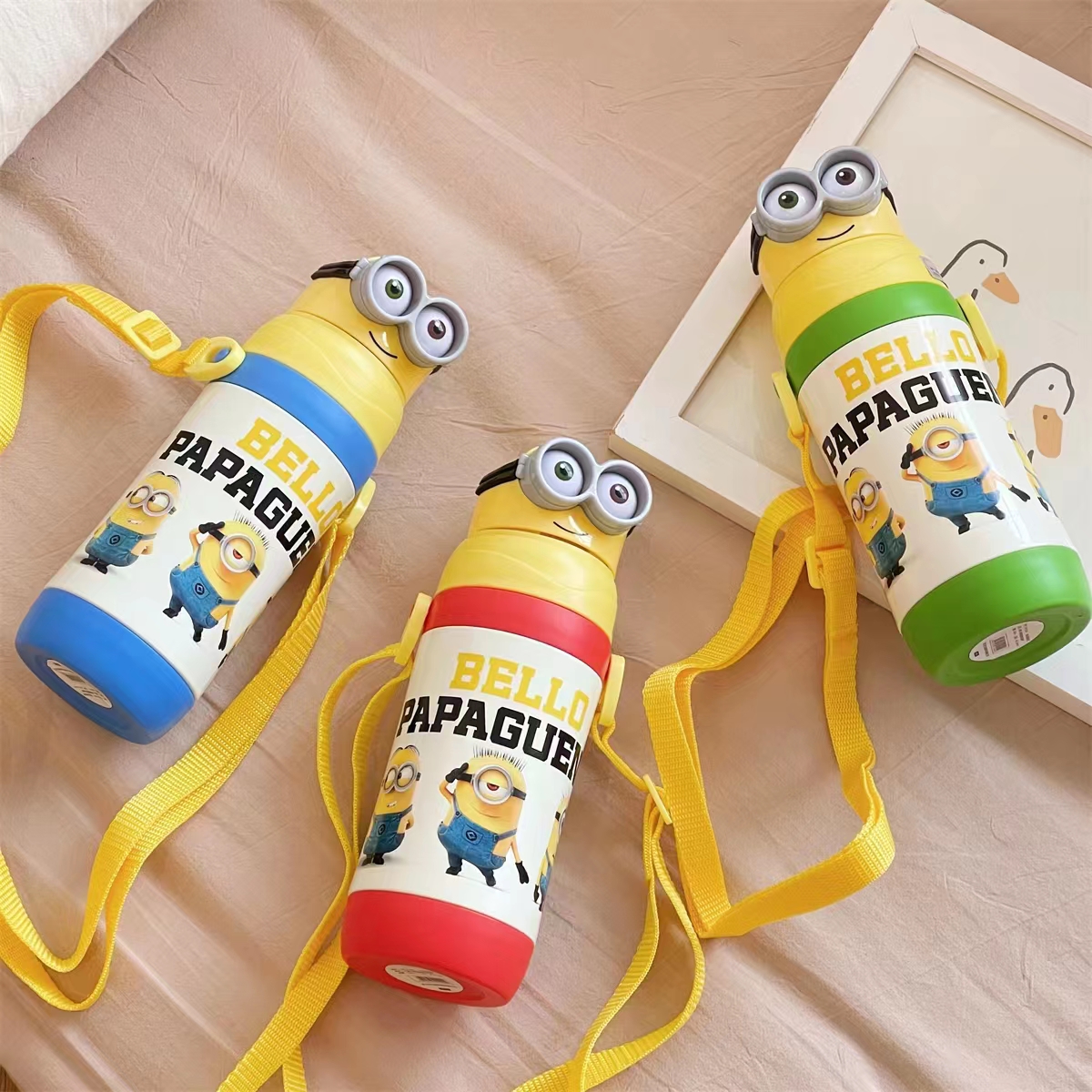 大眼萌萌 小黄人3D立体保温杯304不锈钢360m学生便携保温杯