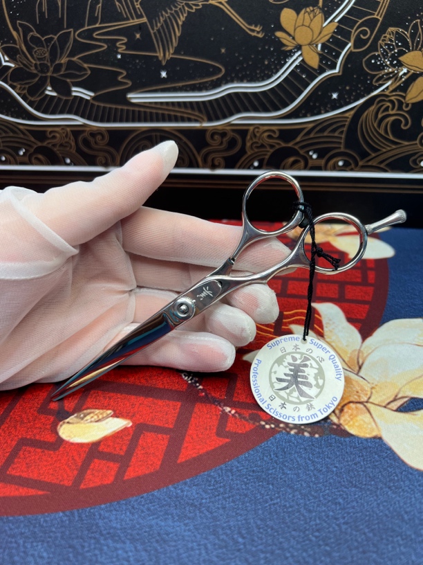 日本进口美发剪刀左手美5.5寸