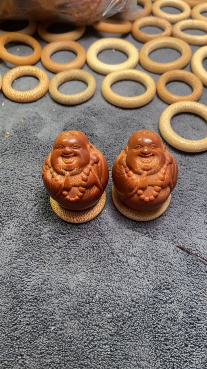 橄榄核雕刻巴西橄榄核雕刻弥勒手球一对