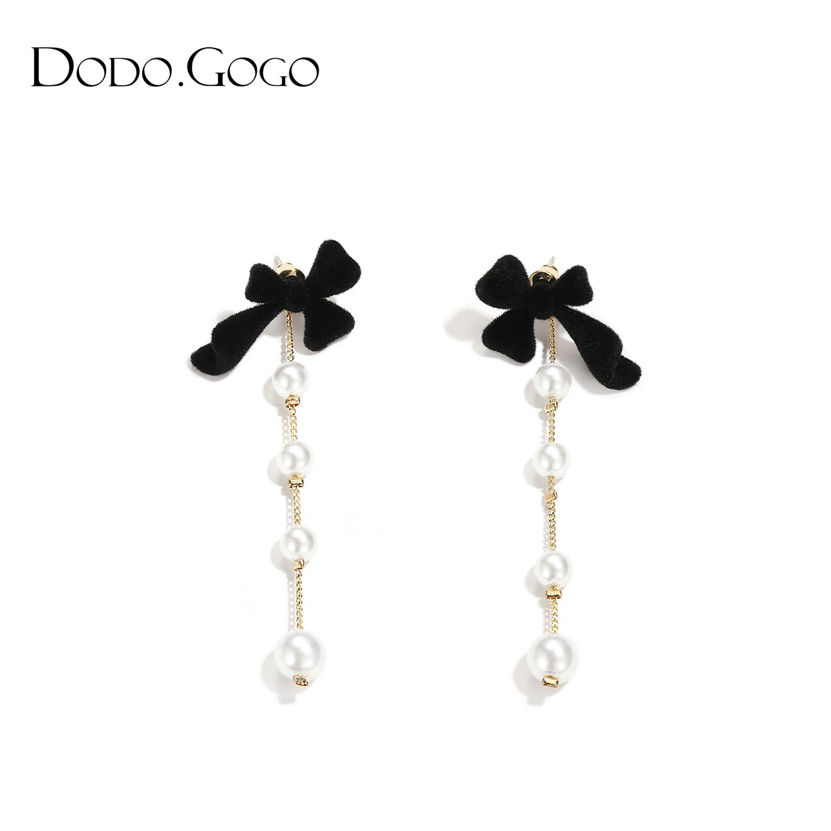 DODOGOGO 铜合金仿珍珠耳饰 丝绒蝴蝶结流苏耳钉气质设计感耳环女