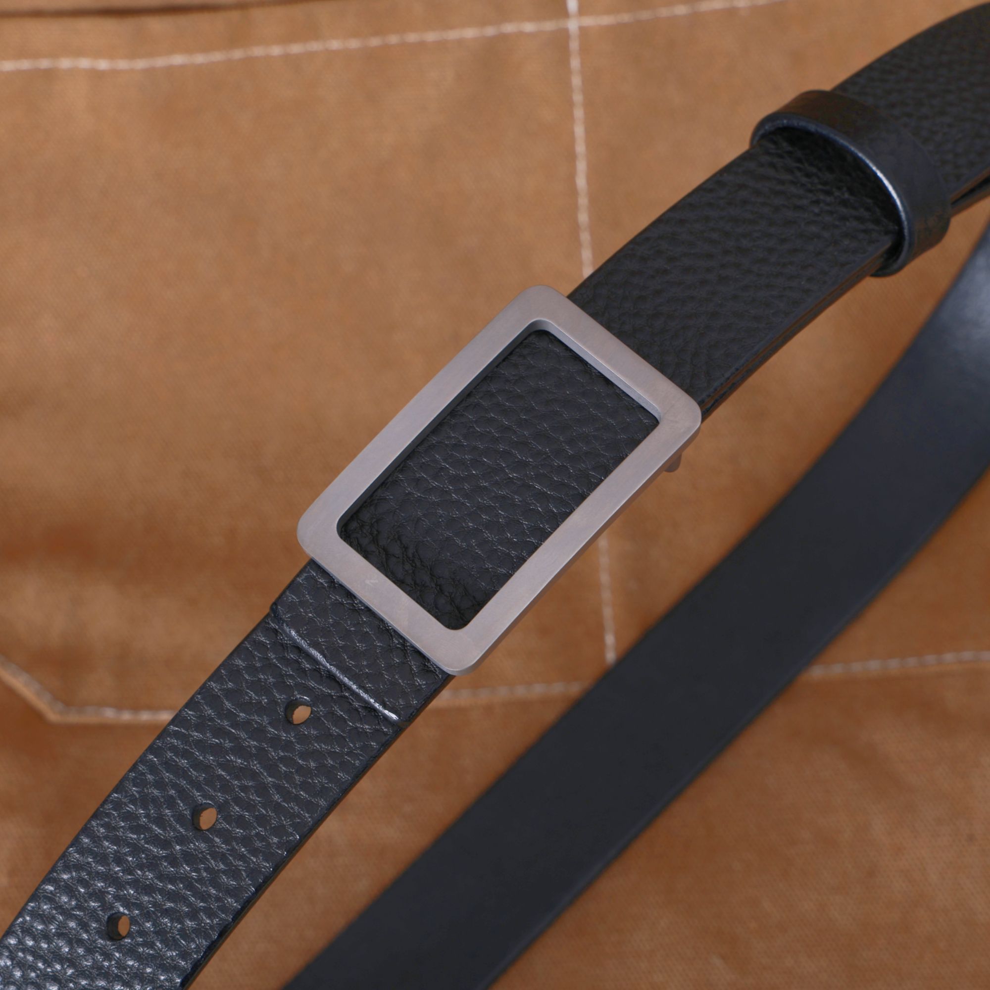 牛盾皮带男士腰带（钛扣）女士裤腰带百搭休闲经典商务真牛皮皮带