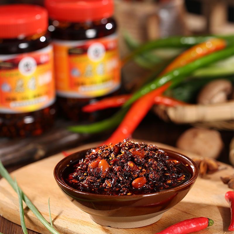 贵州特产油辣椒蒜香鸡丁肉丁辣椒油500g包邮油辣子