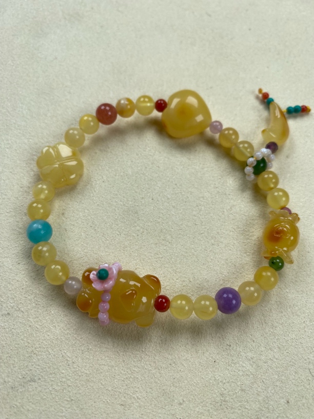 原矿无优化蜜蜡小熊。手链