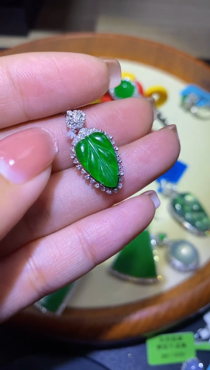 【闪购商品】翡翠118K金镶嵌1