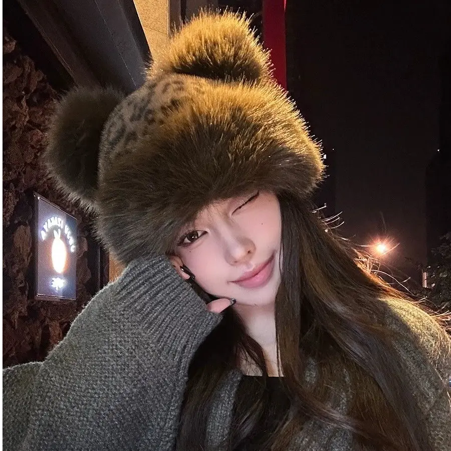 2024豹纹老虎帽加厚新款毛绒保暖秋冬护耳帽子防寒蒙古帽冬季女