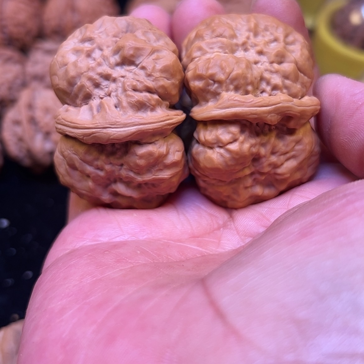 【闪购商品】文玩核桃吊坠禾*