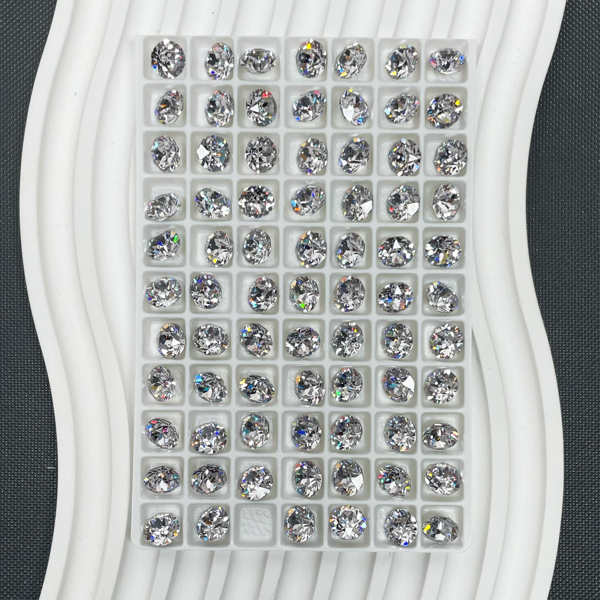 东洲水晶 新品白色锆石钻超闪高级尖底美甲饰品钻一排装 1单包邮