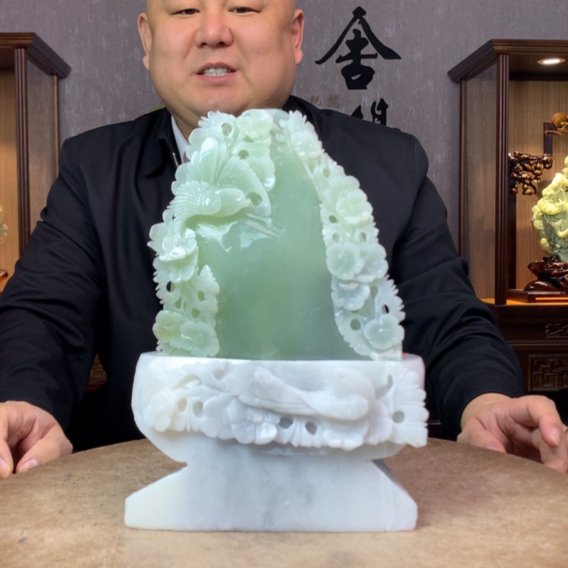 【闪购商品】蛇纹石玉摆件未镶嵌刘*设
