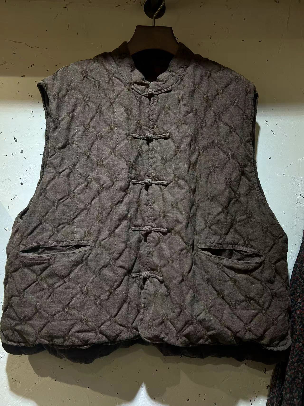 原创羊毛复古盘扣两面穿夹棉马甲（衣长前59/后64 胸围130）衣路