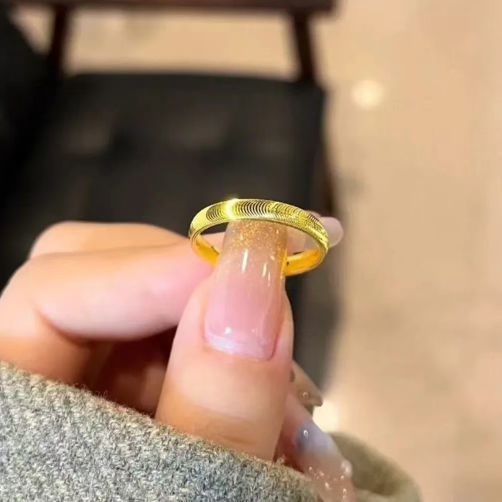 铜合金戒指 高级感猫眼波纹戒指时尚素圈简约情侣经典